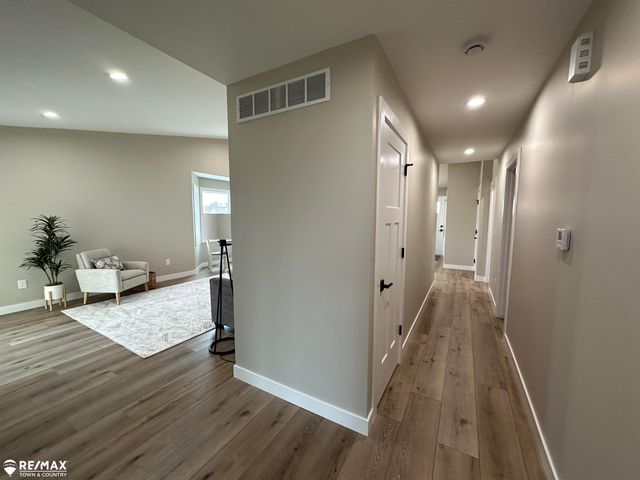 1430 Mallard Circle, Owosso, MI 48867