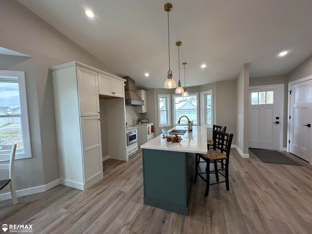 1430 Mallard Circle, Owosso, MI 48867