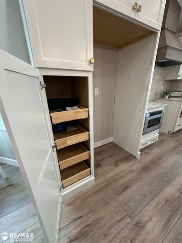 1430 Mallard Circle, Owosso, MI 48867