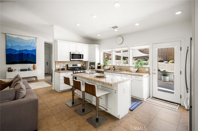 7573 Cardillo, Yucca Valley, CA 92284