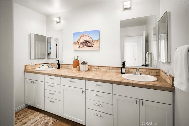 7573 Cardillo, Yucca Valley, CA 92284