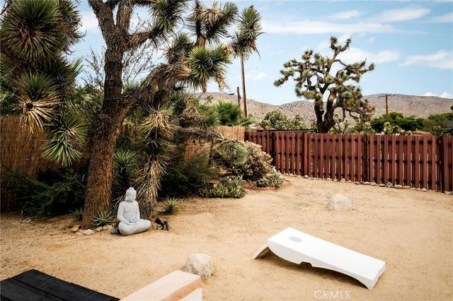 7573 Cardillo, Yucca Valley, CA 92284