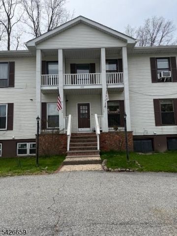 355 Lake Shore South F, Montague Twp., NJ 07827