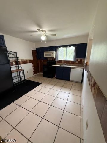 355 Lake Shore South F, Montague Twp., NJ 07827