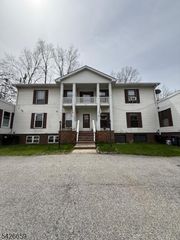 355 Lake Shore South F, Montague Twp., NJ 07827