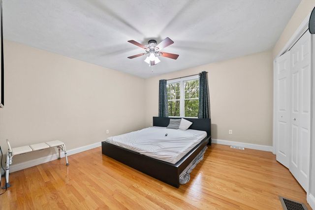 200 Justin Dr 4, Weymouth, MA 02188