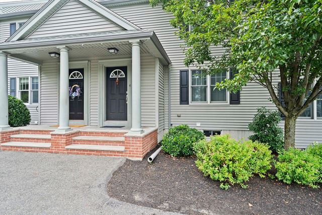 200 Justin Dr 4, Weymouth, MA 02188