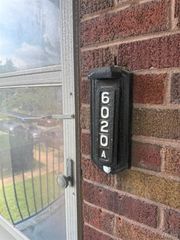 6020A Carlsbad Avenue 2F, St Louis, MO 63116