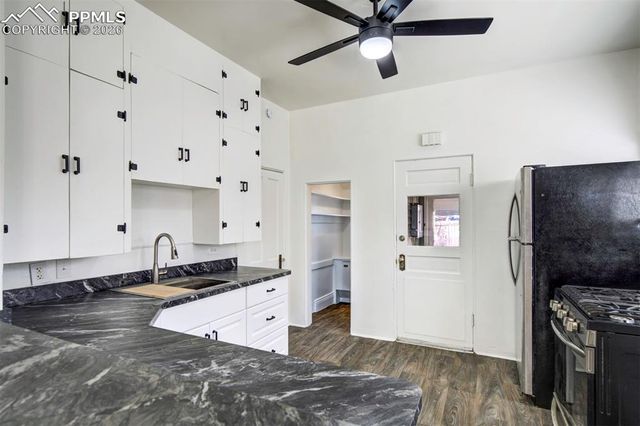 215 E Jefferson Street, Colorado Springs, CO 80907