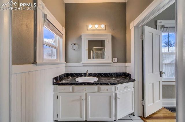 215 E Jefferson Street, Colorado Springs, CO 80907