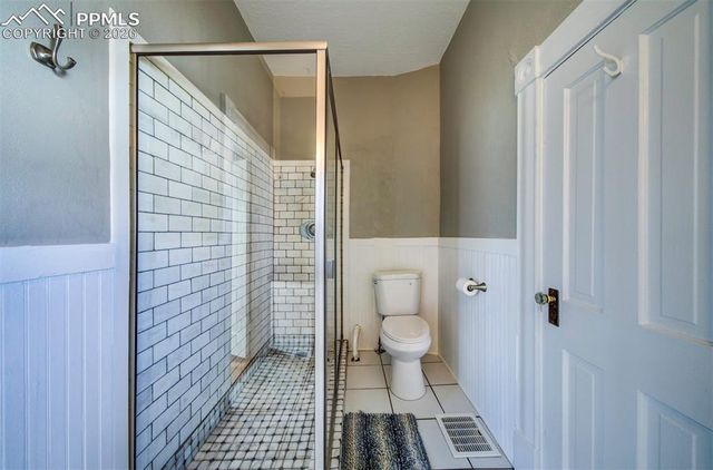 215 E Jefferson Street, Colorado Springs, CO 80907