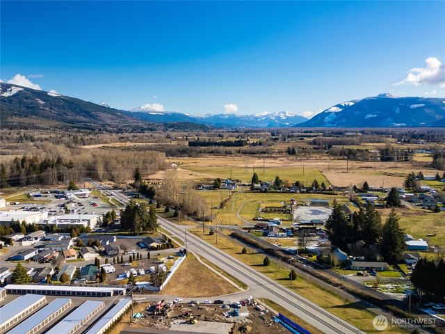 1418 E Moore Street, Sedro Woolley, WA 98284