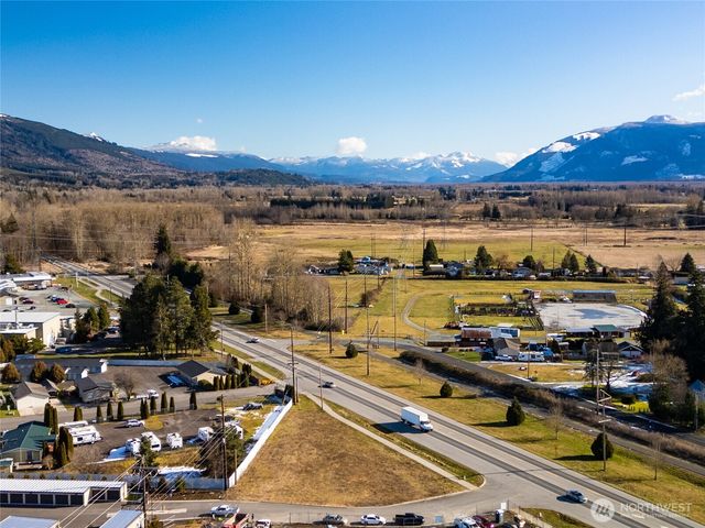 1418 E Moore Street, Sedro Woolley, WA 98284