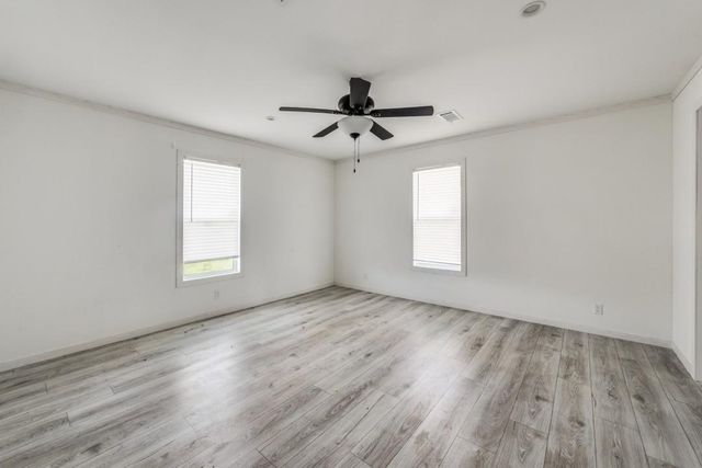 6008 County Road 401, Grandview, TX 76050