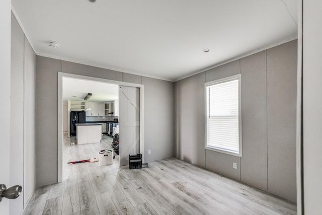 6008 County Road 401, Grandview, TX 76050