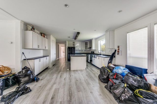 6008 County Road 401, Grandview, TX 76050