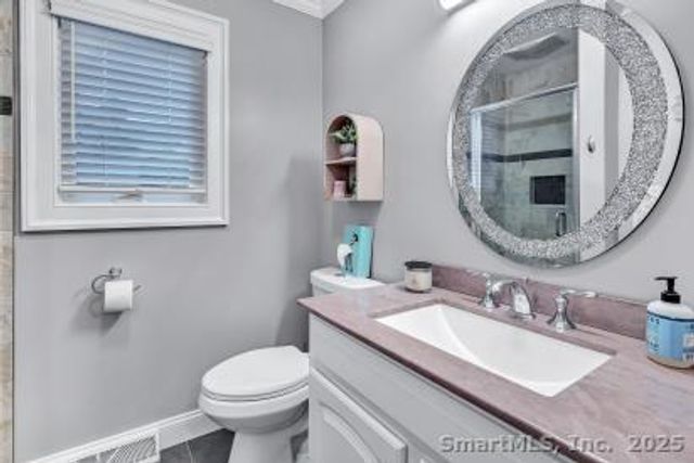 289 Agawam Drive B, Stratford, CT 06614