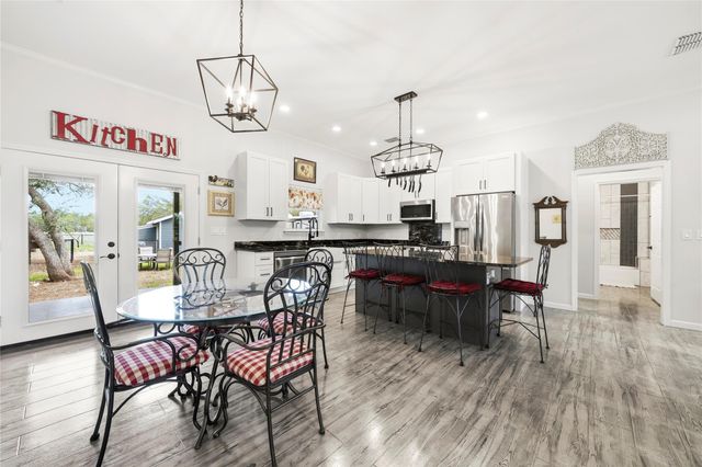 351 Line Camp Loop, Spring Branch, TX 78070