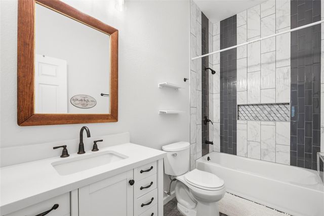 351 Line Camp Loop, Spring Branch, TX 78070