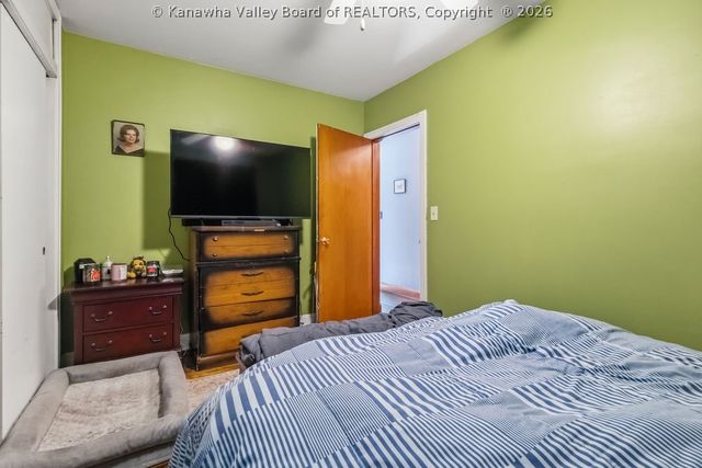 1113 Bridge Road, Charleston, WV 25314