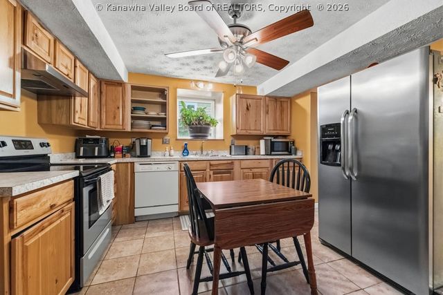 1113 Bridge Road, Charleston, WV 25314