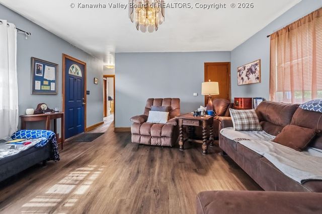 1113 Bridge Road, Charleston, WV 25314