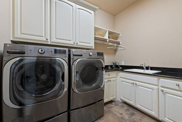 8704 Shadywood Lane, North Richland Hills, TX 76182