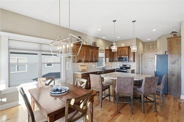 804 S Washington Street, Raymore, MO 64083