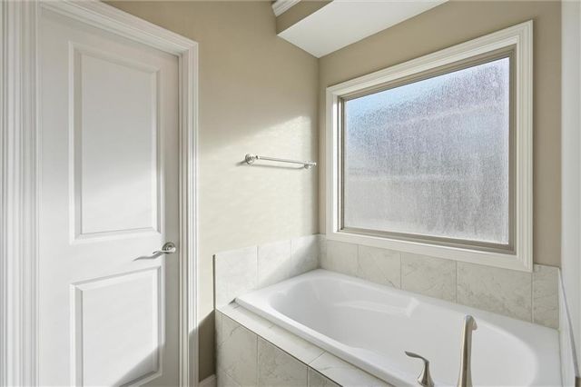 804 S Washington Street, Raymore, MO 64083