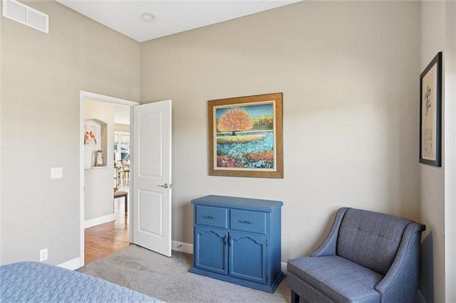 804 S Washington Street, Raymore, MO 64083