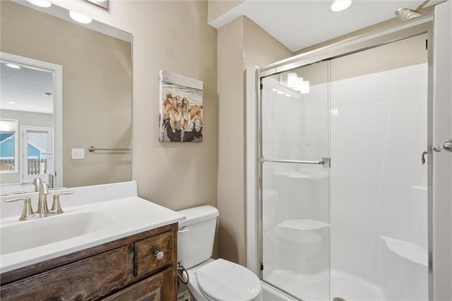 804 S Washington Street, Raymore, MO 64083