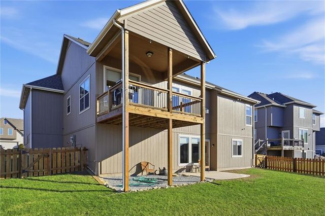 804 S Washington Street, Raymore, MO 64083