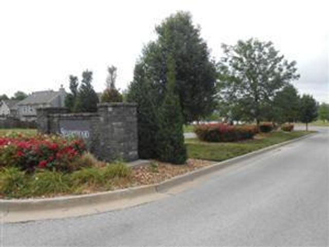 804 S Washington Street, Raymore, MO 64083