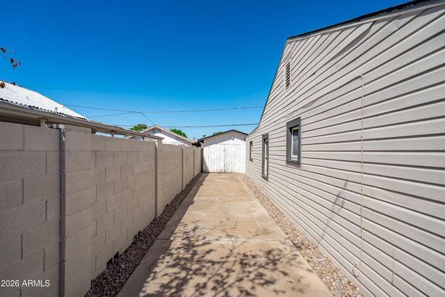 412 E ROOSEVELT Avenue, Buckeye, AZ 85326