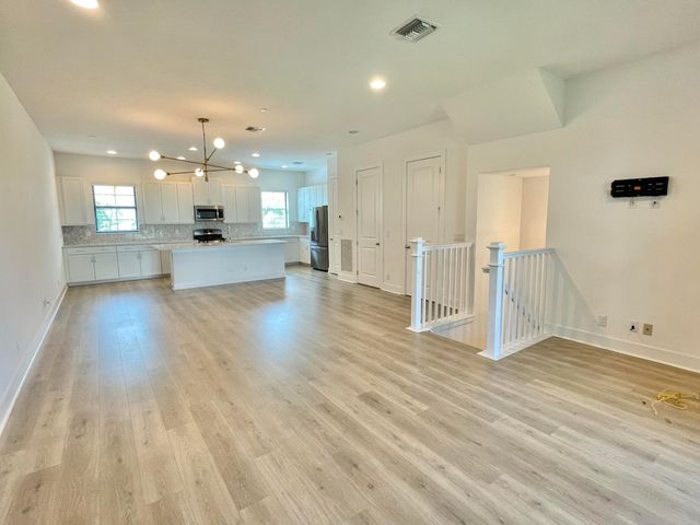 12666 Machiavelli Way, Palm Beach Gardens, FL 33418