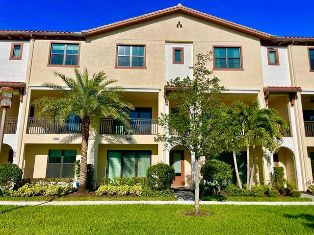 12666 Machiavelli Way, Palm Beach Gardens, FL 33418