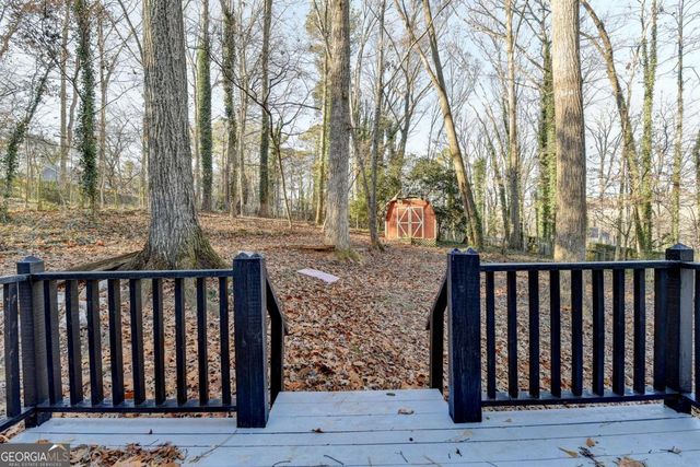 1695 Bull Run SW, Lilburn, GA 30047