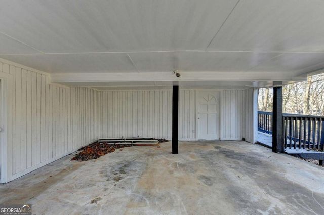 1695 Bull Run SW, Lilburn, GA 30047