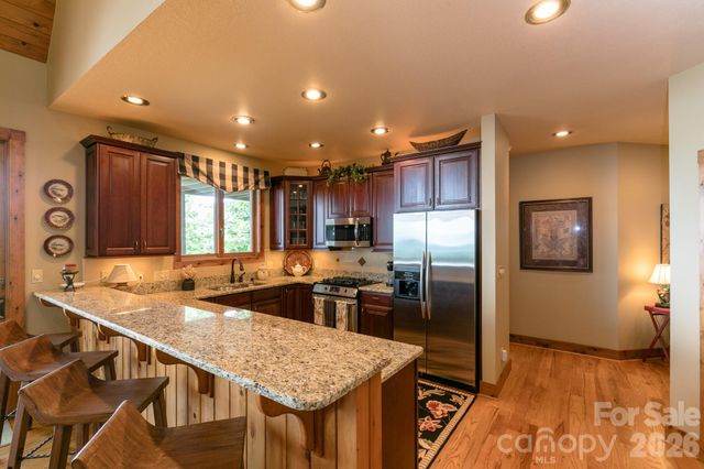 456 Spring House Drive, Burnsville, NC 28714