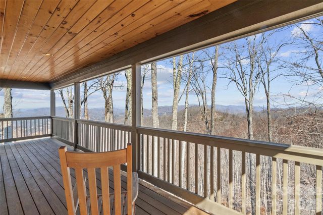456 Spring House Drive, Burnsville, NC 28714