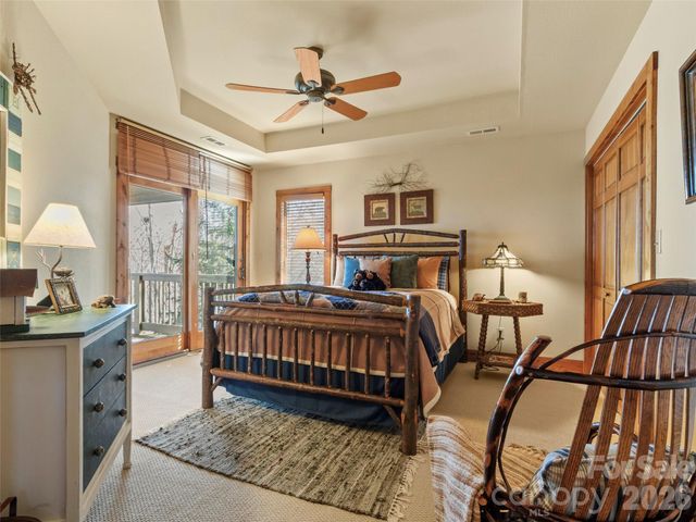 456 Spring House Drive, Burnsville, NC 28714