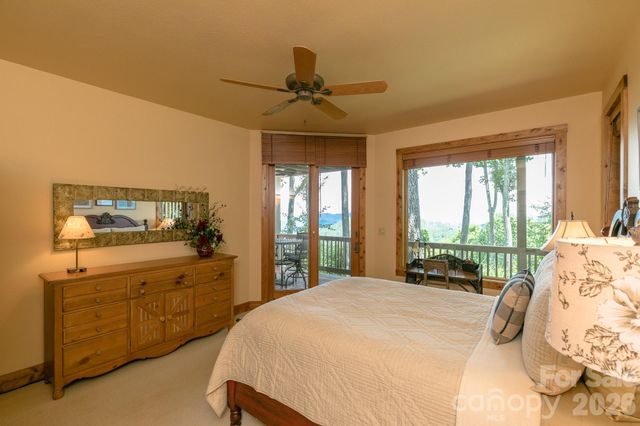 456 Spring House Drive, Burnsville, NC 28714