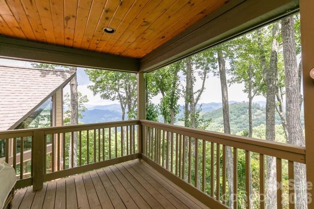 456 Spring House Drive, Burnsville, NC 28714