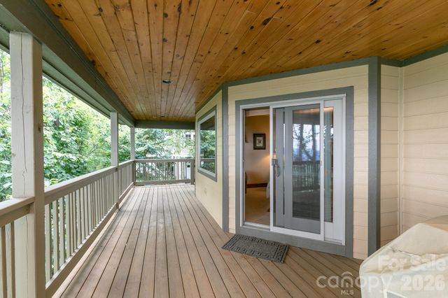 456 Spring House Drive, Burnsville, NC 28714