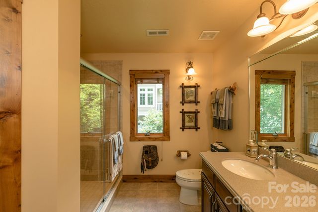 456 Spring House Drive, Burnsville, NC 28714