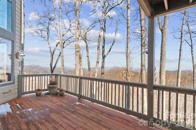 456 Spring House Drive, Burnsville, NC 28714