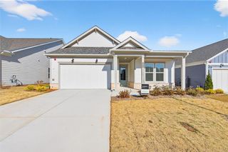 199 Vinca NW Circle, Kennesaw, GA 30144