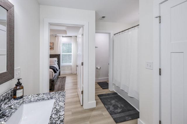 202 Eastberrys Creek Road, Duncan, SC 29334