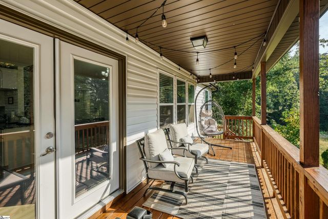 202 Eastberrys Creek Road, Duncan, SC 29334