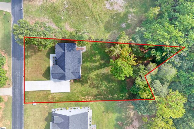 202 Eastberrys Creek Road, Duncan, SC 29334